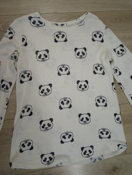 Ležérne pandové tričko, c&a,146