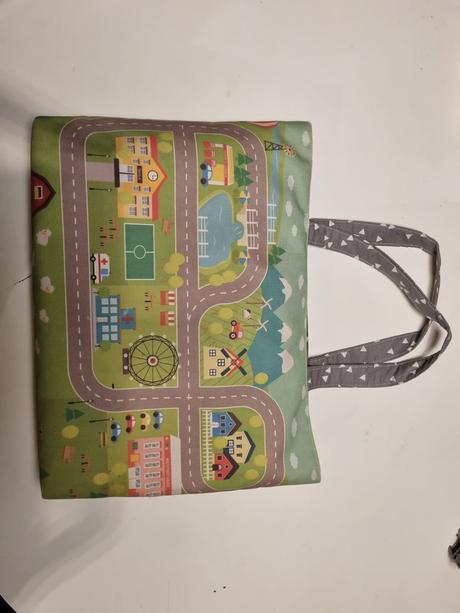 Hracia deka pre auticka, 