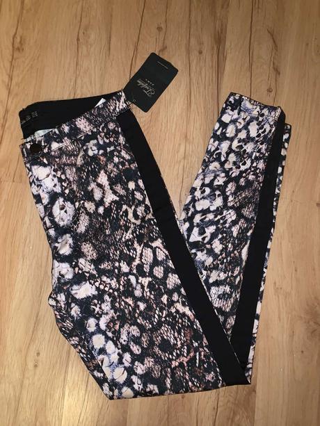 Skinny nohavice s lampasmi, zara,34 / 36 / s / xs