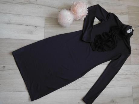 Šaty dámske elastické skvele sedia na postave-s,, s