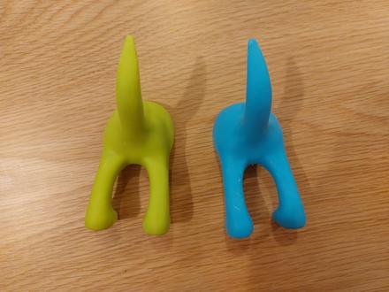 2 ks - vešiak ikea psí chvostík, 