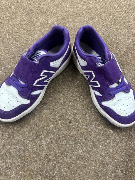 Kožené fialove tenisky, new balance,33