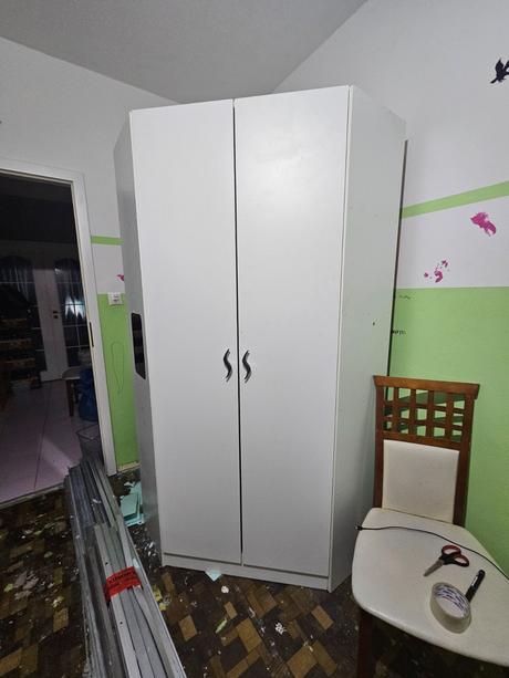 Predám rohovú skriňu 90x90cm, 