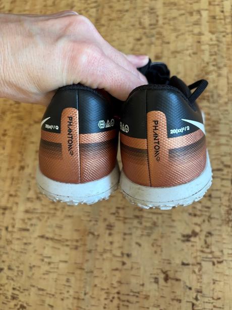 Turfy phantom, nike,33