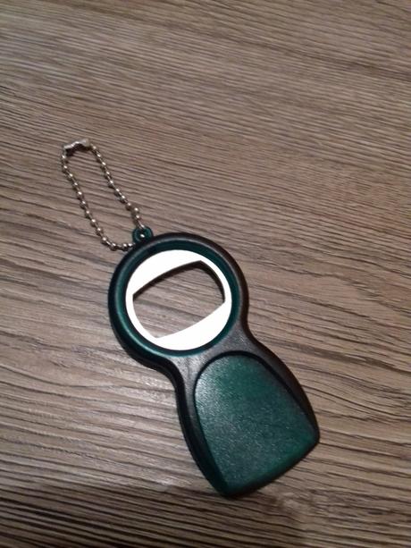 Otvárač na fľaše,