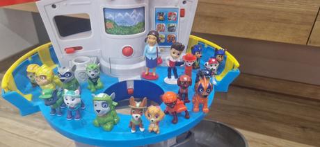 Veža lapková patrola + autá a postavičky, 