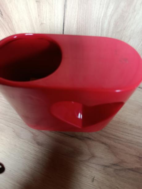 Kvetináč srdiečko, 