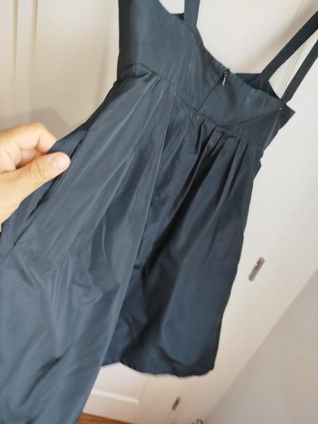 Tára jarnom šaty spolocenske, 40