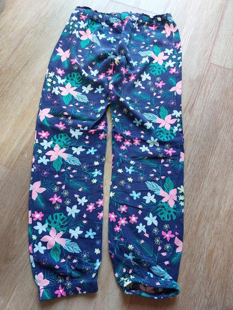 Krásne letné nohavice, pepco,134