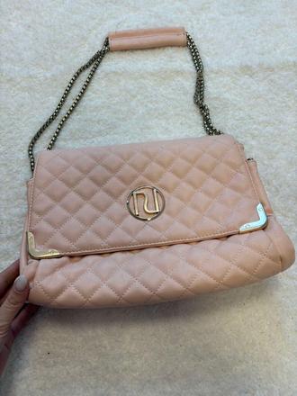 Kabelka, river island