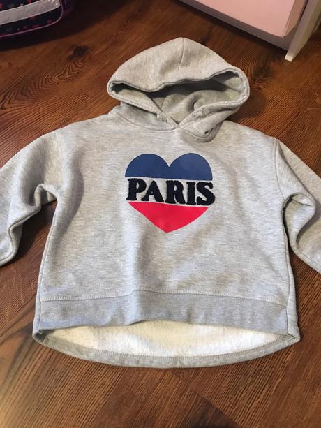 Raz oblecena, zara,128