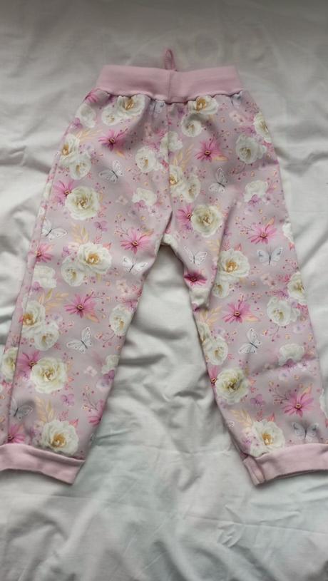 Softshellové nohavice, 104