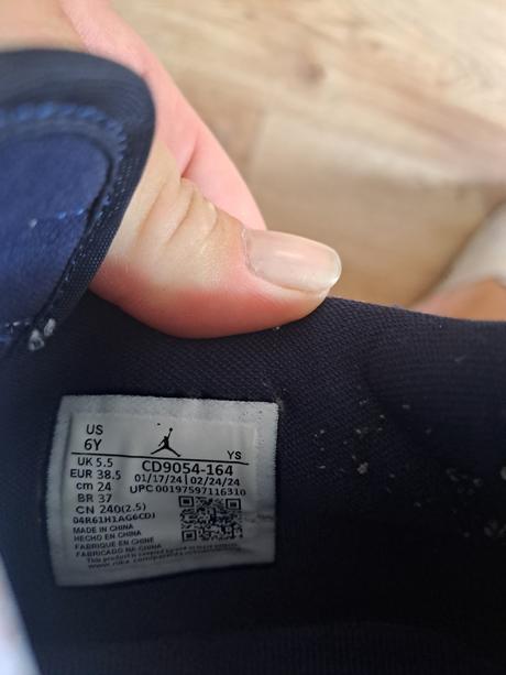 Tenisky jordan, air jordan,38