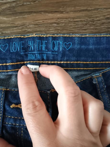 Rifle a svetrík, tom tailor,146