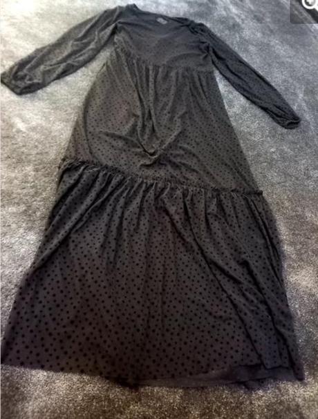 Cierne saty v.xs a s, xs