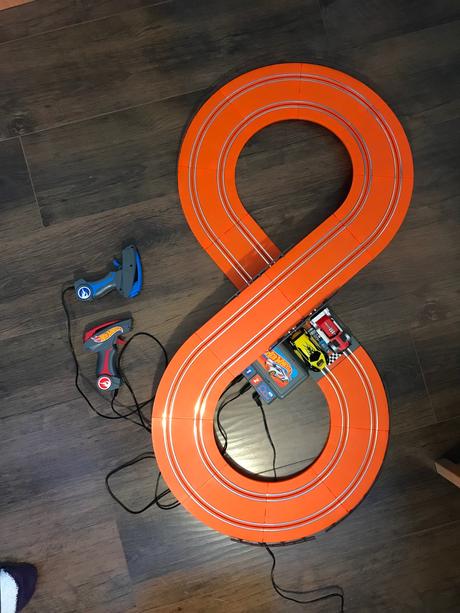 Hot wheels pretekarska draha, 