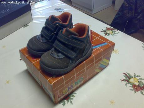 Prechodné topanocky, 21