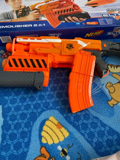 Nerf elite na baterky, 