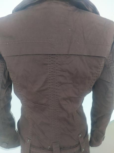 558 bundicka hneda, clockhouse,m