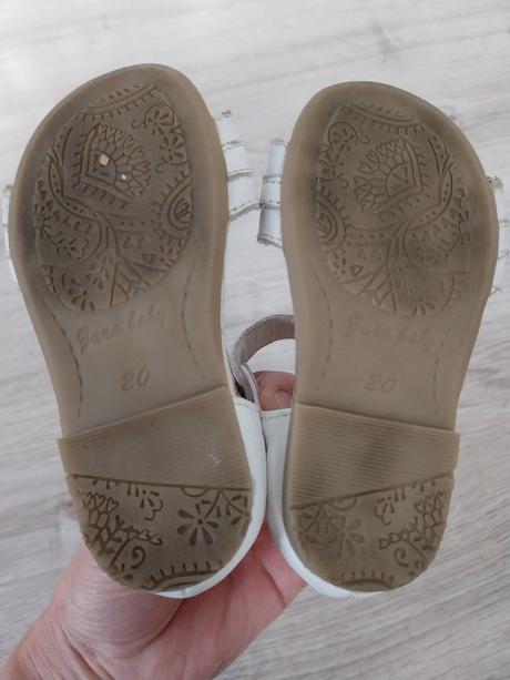 Kozene sandalky, zara,20