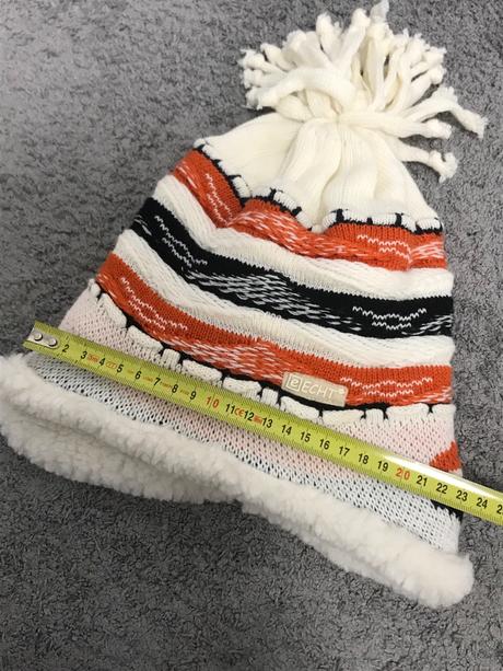 Hruba ciapka ušianka, 110