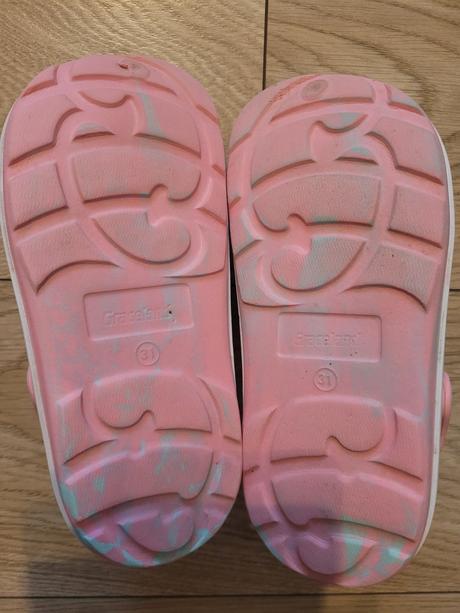 Dievčenské kroksy, graceland,31