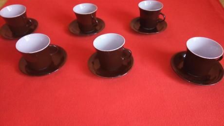 Retro sada keramických šálok,