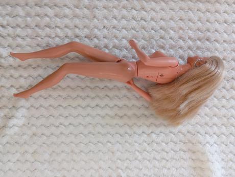 Retro barbie ktorá sa smeje, 