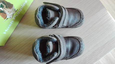 Topanky, hush puppies,22