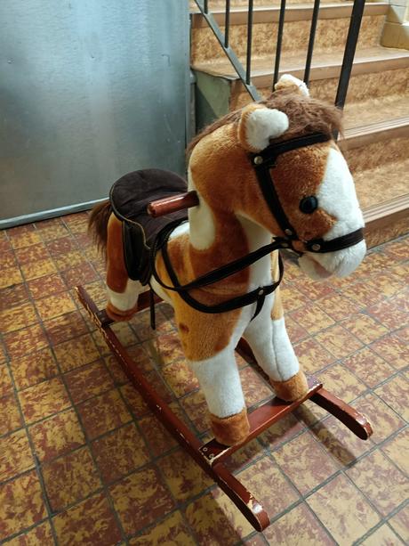 Hlupáci kôň pre deti, 