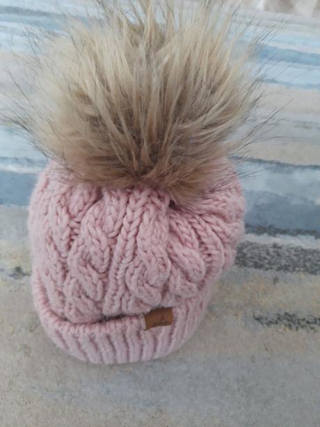 Zimna ciapka, h&m,104