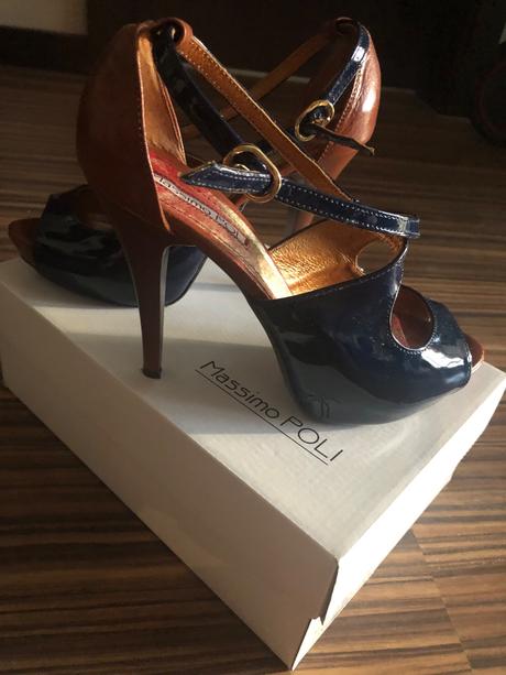 Topánky na opätku, 37