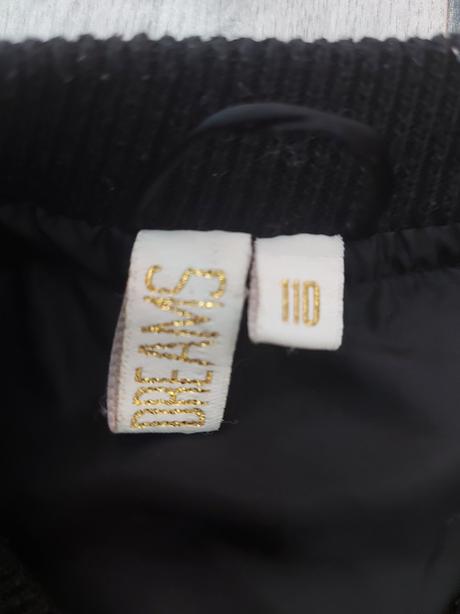 Dievčenské oblečenie, 110