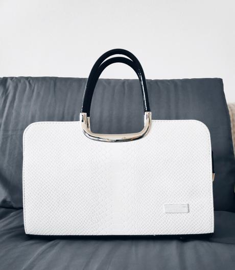 Kabelka imitacia hadej kože, 