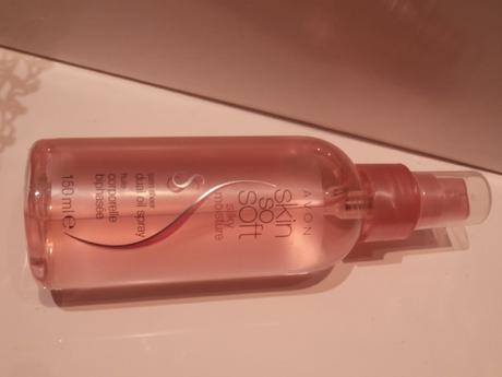 Avon hodvábne jemný telový olej, 