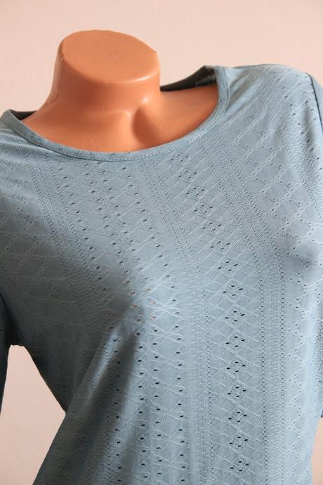 Tyrkysový dierkovaný top, m/l, m