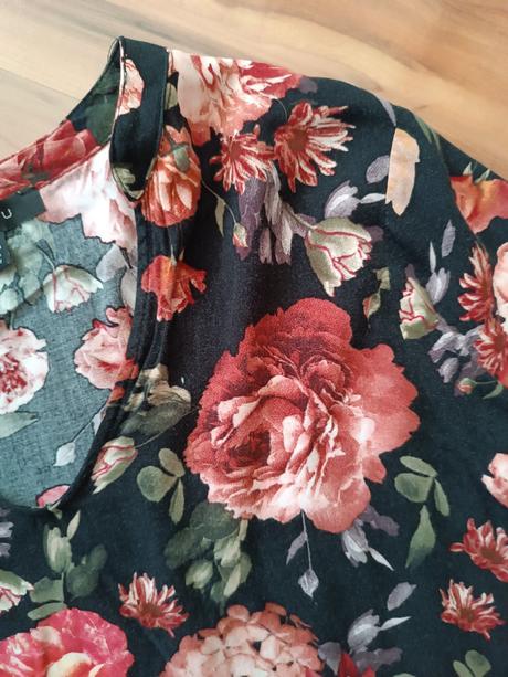 Romantické šaty, amisu,44