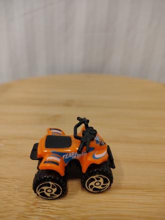 Oranžová štvorkolka hot wheels, mattel 2015, 