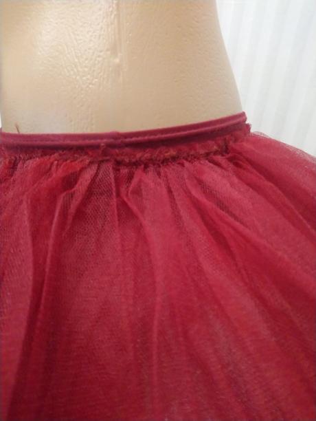 Červená tanečná 6 vrstvová tylová sukňa, danza, xs, 