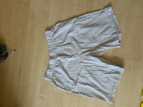 Kraťasy, f&f,158