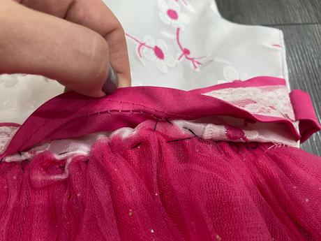 Dievčenské šaty velk.140, 140