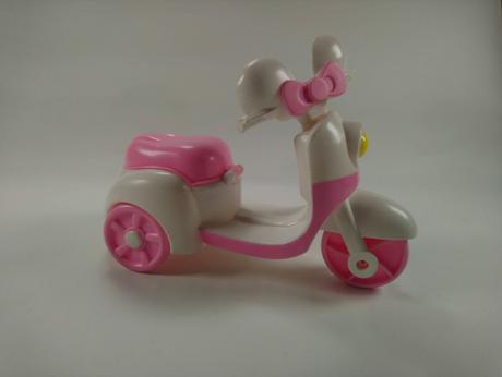Trojkolesový skúter pre barbie bielo svetlo ružový,