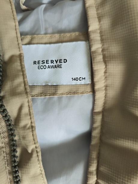 Vesta 140, reserved,140