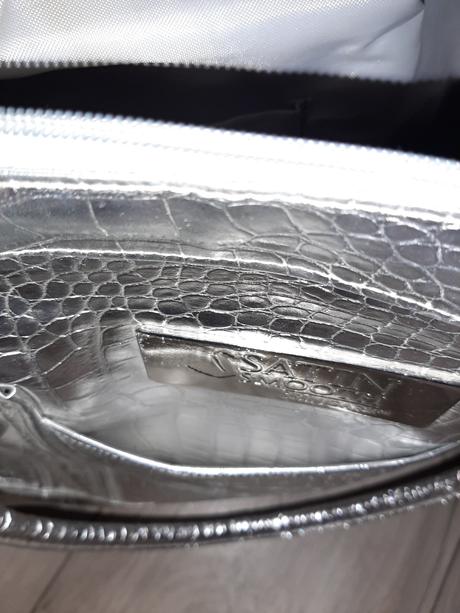 Cestovná taška na kolieskach,