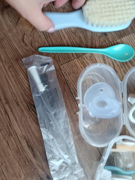 Bebelo krém, odsávačka, šampón, rúrka, cumlíky...,