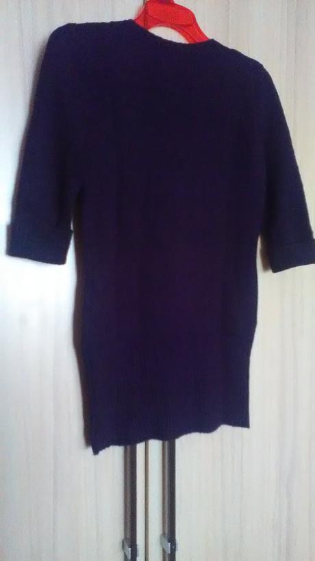 Tmavofialový pulóver, 40