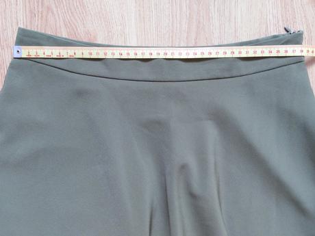 Krásna sukňa a šál l/xl + korzet grátis, xl