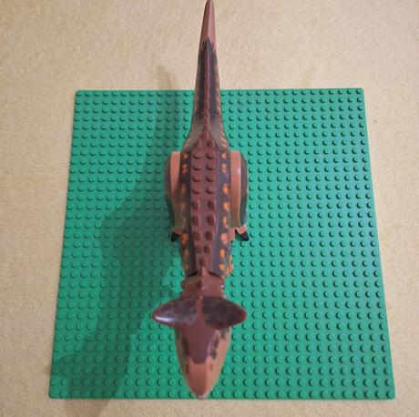 Lego jurassic world veľký carnotaurus karnotaurus,