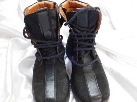 Luxusne semišove poločizmy na šnurovanie, 31