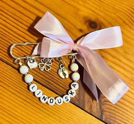 Pripnut na kocik alebo kdekolvek,